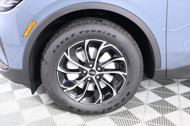 new 2025 Lincoln Nautilus car, priced at $49,096