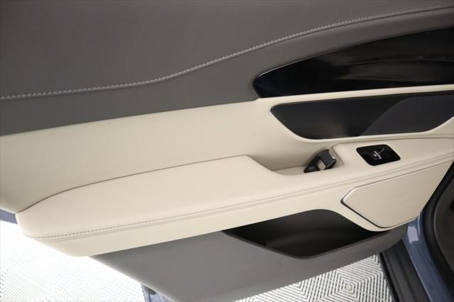 new 2025 Lincoln Nautilus car, priced at $49,096