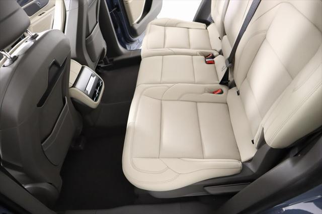 new 2025 Lincoln Nautilus car, priced at $49,096