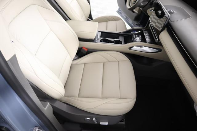 new 2025 Lincoln Nautilus car, priced at $49,096