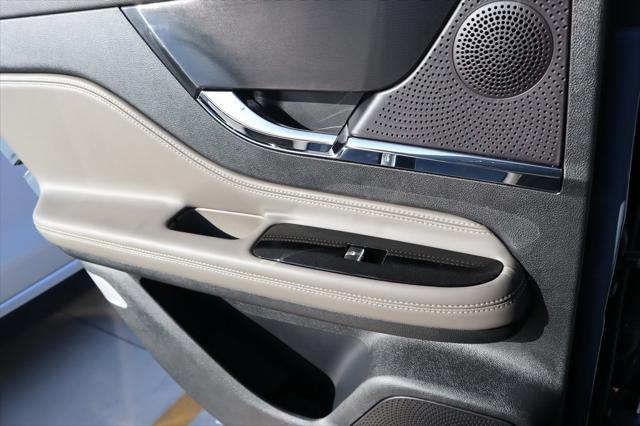 new 2025 Lincoln Corsair car, priced at $41,861