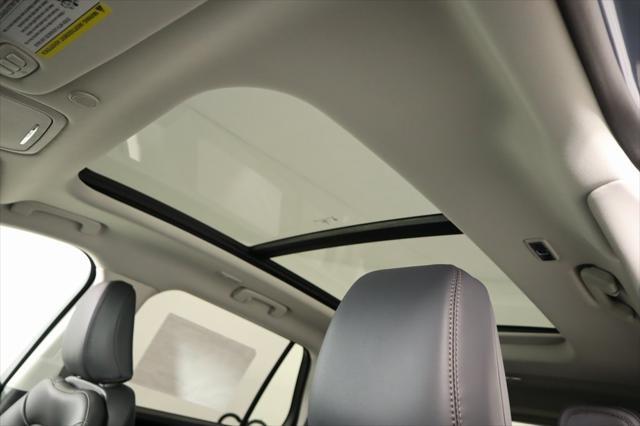 new 2025 Lincoln Aviator car, priced at $58,811
