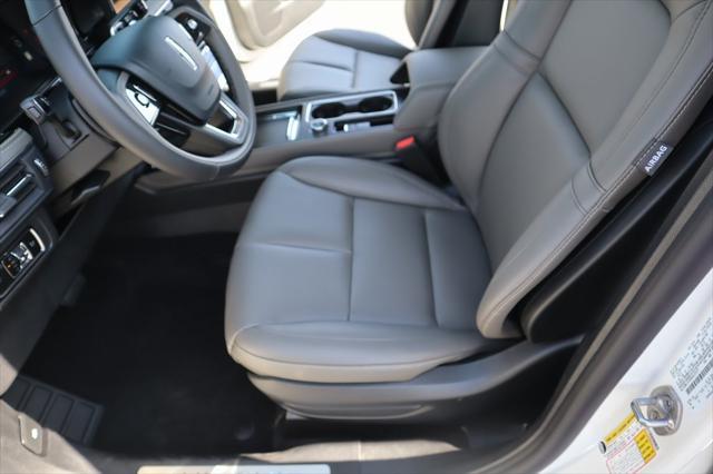new 2025 Lincoln Corsair car, priced at $38,718