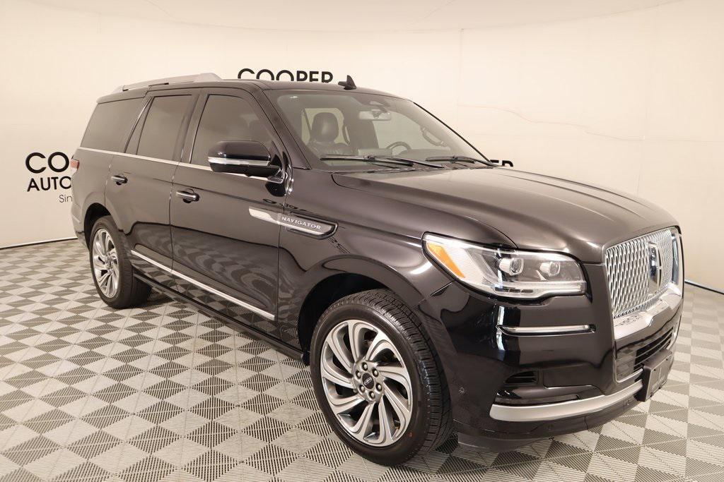 used 2023 Lincoln Navigator car, priced at $67,489