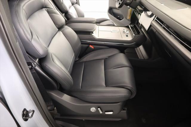 new 2025 Lincoln Navigator car, priced at $107,970