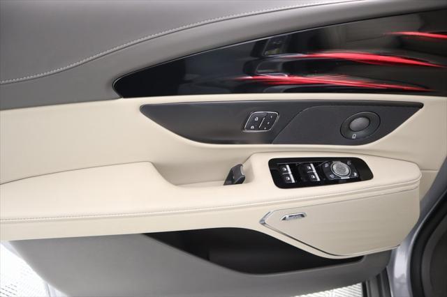new 2025 Lincoln Nautilus car, priced at $58,082