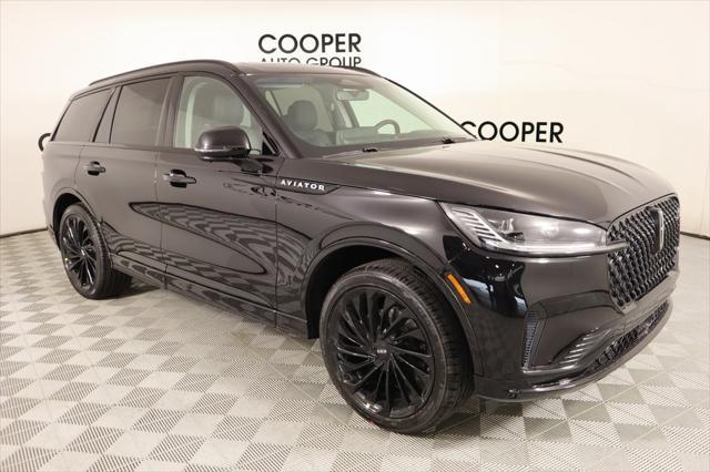 new 2025 Lincoln Aviator car, priced at $70,487