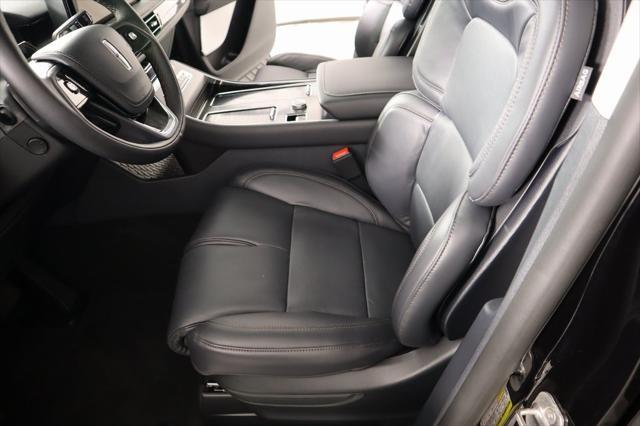 new 2025 Lincoln Aviator car, priced at $70,487