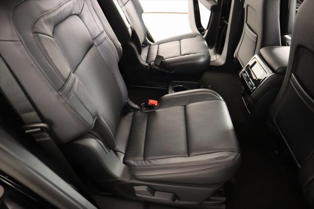 new 2025 Lincoln Aviator car, priced at $70,487