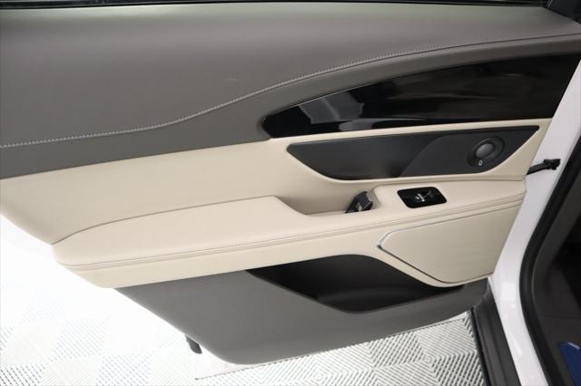 new 2025 Lincoln Nautilus car, priced at $56,288