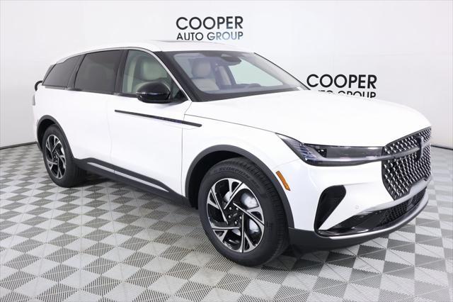new 2025 Lincoln Nautilus car, priced at $56,288