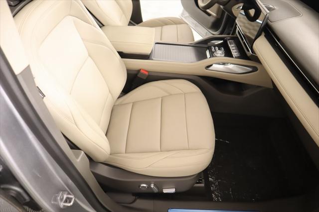 new 2025 Lincoln Nautilus car, priced at $57,518