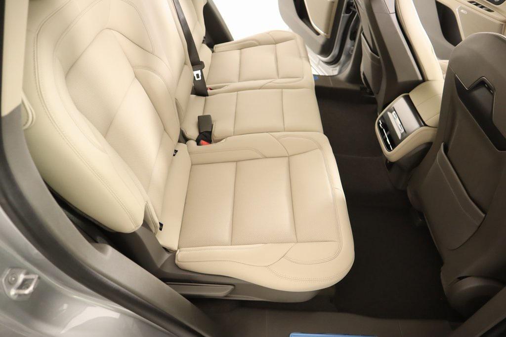 new 2025 Lincoln Nautilus car, priced at $56,018