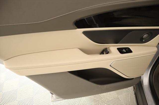 new 2025 Lincoln Nautilus car, priced at $57,518