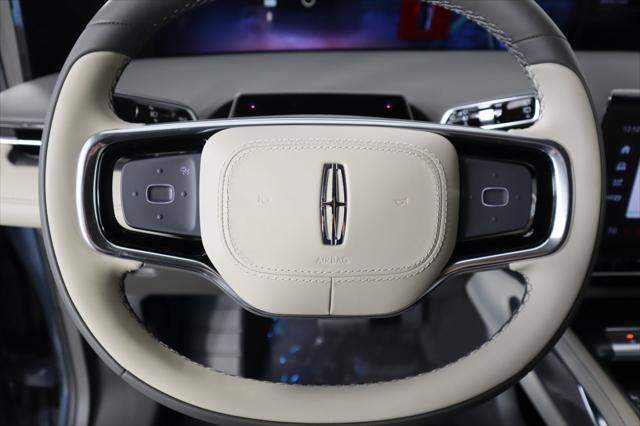 new 2025 Lincoln Nautilus car, priced at $56,285