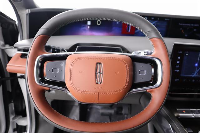 new 2025 Lincoln Nautilus car, priced at $73,472