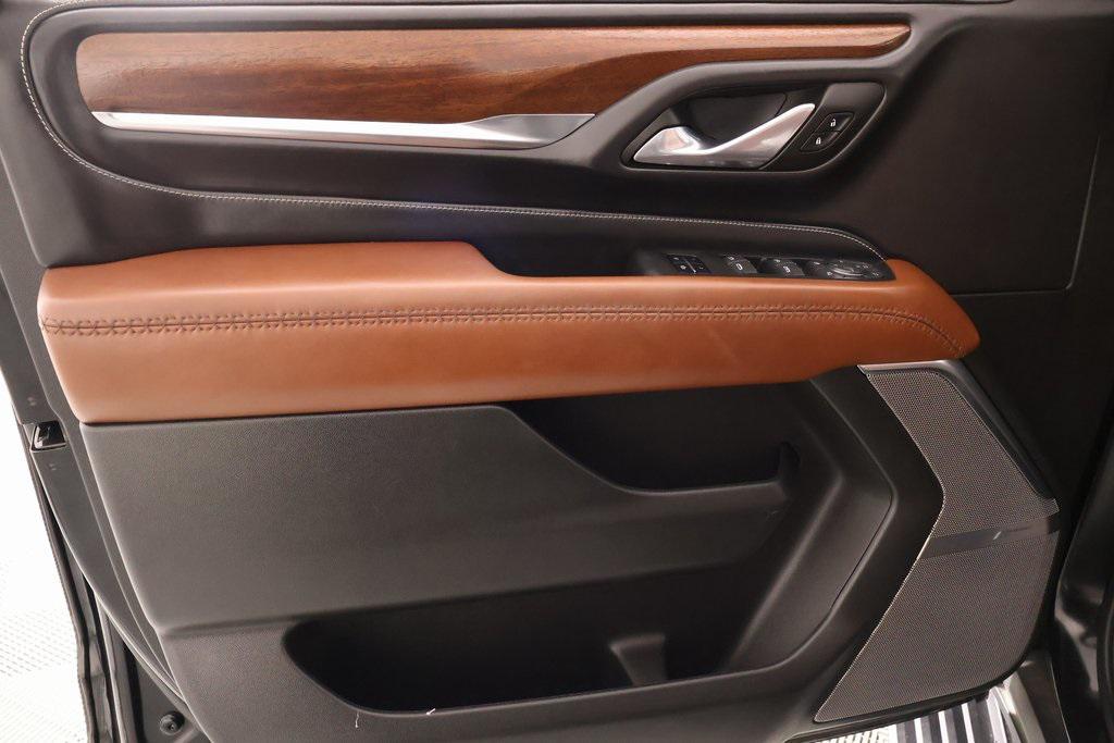 used 2023 GMC Yukon XL car, priced at $69,999