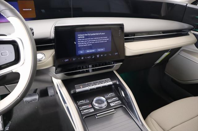 new 2025 Lincoln Nautilus car, priced at $55,448