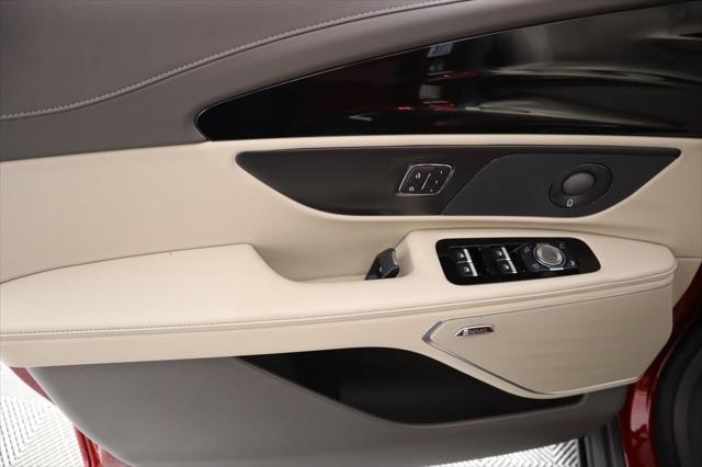 new 2025 Lincoln Nautilus car, priced at $55,448