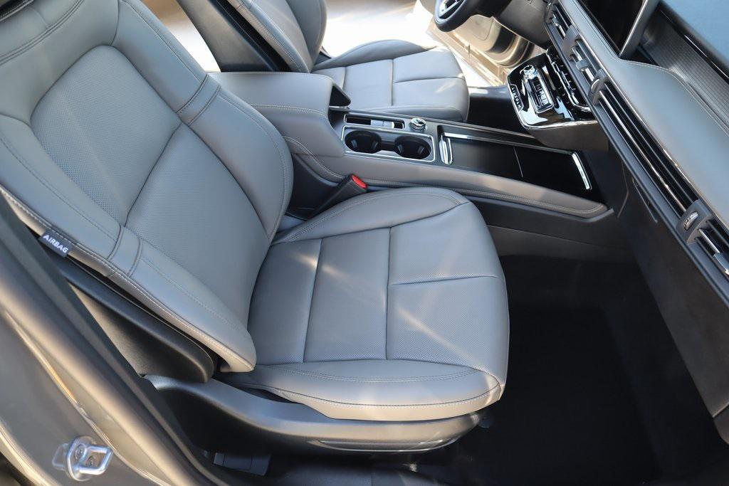 new 2025 Lincoln Corsair car, priced at $42,300