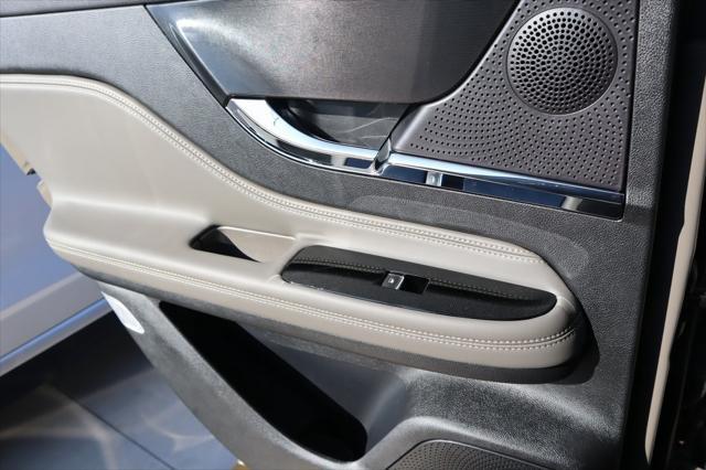 new 2025 Lincoln Corsair car, priced at $41,861