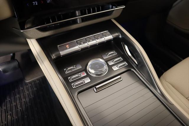 new 2025 Lincoln Nautilus car, priced at $47,416