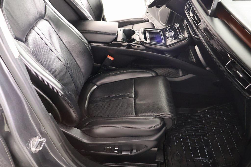 used 2021 Lincoln Nautilus car, priced at $27,949