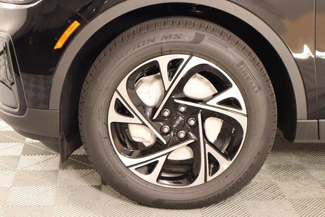 new 2025 Lincoln Nautilus car, priced at $59,213
