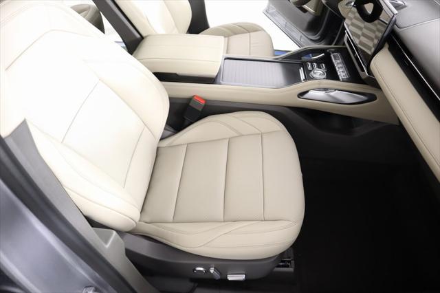 new 2025 Lincoln Nautilus car, priced at $55,448