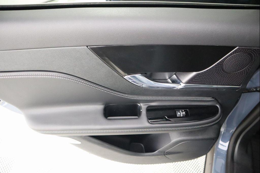 new 2025 Lincoln Corsair car, priced at $43,800