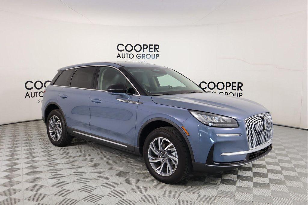 new 2025 Lincoln Corsair car, priced at $43,800