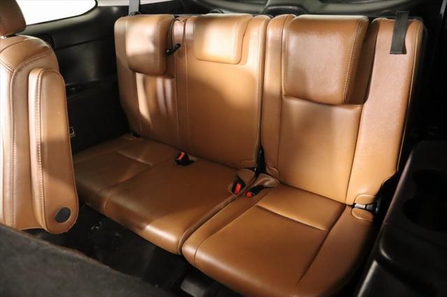 used 2018 Toyota Highlander car, priced at $25,797