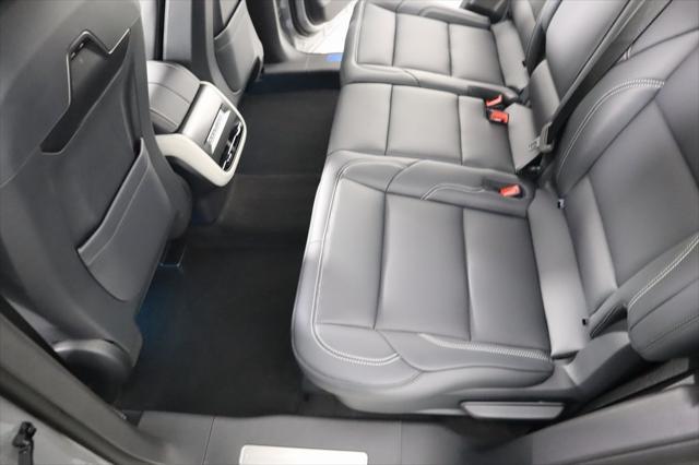 new 2025 Lincoln Nautilus car, priced at $51,587