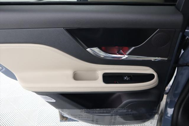 new 2025 Lincoln Corsair car, priced at $48,238