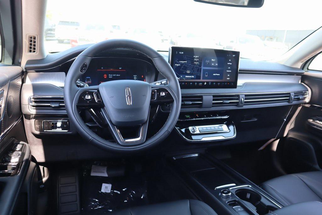 new 2025 Lincoln Corsair car, priced at $37,995