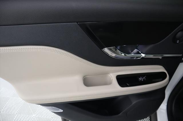 new 2025 Lincoln Corsair car, priced at $51,420