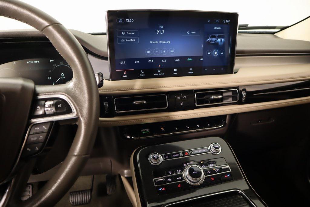 used 2022 Lincoln Nautilus car, priced at $31,489
