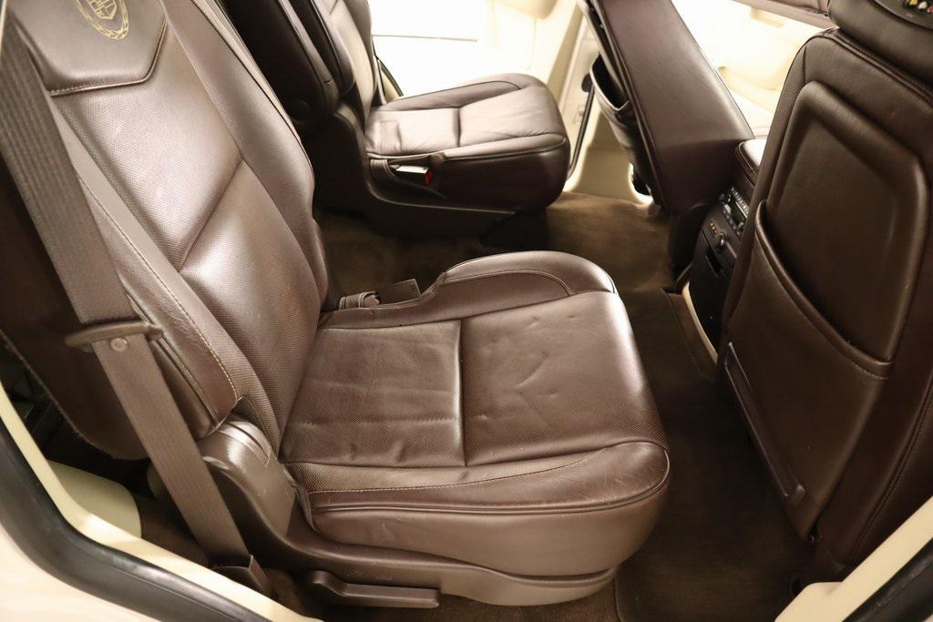 used 2014 Cadillac Escalade car, priced at $33,900
