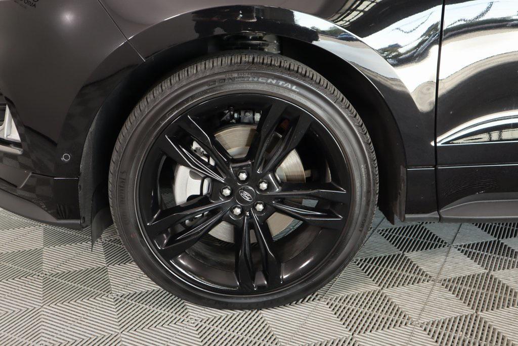 used 2024 Ford Edge car, priced at $37,999