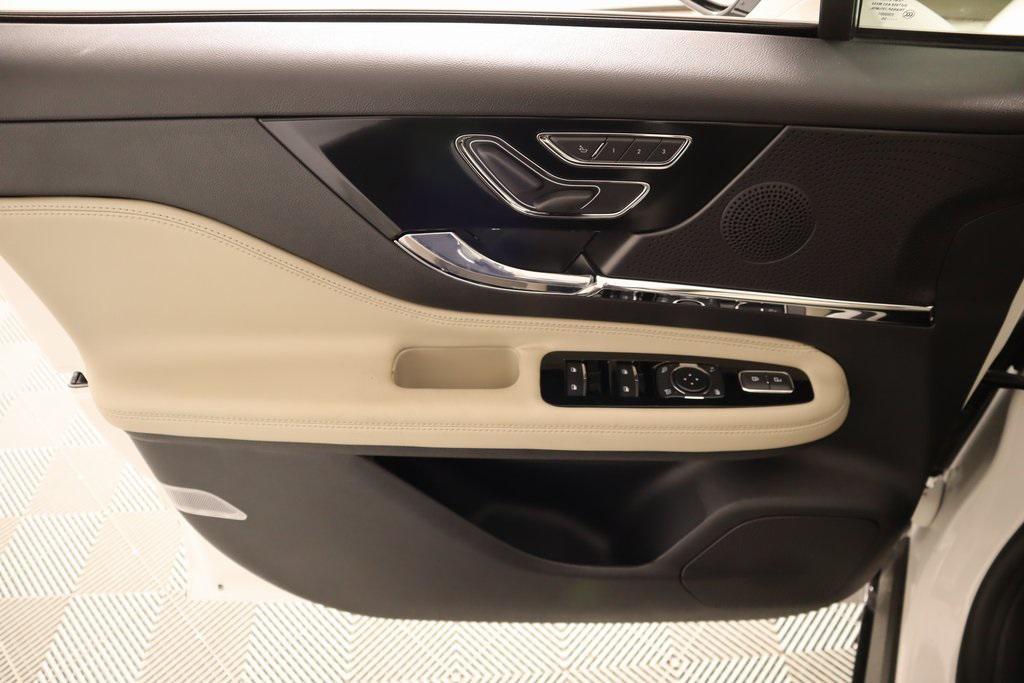 new 2025 Lincoln Corsair car, priced at $47,414