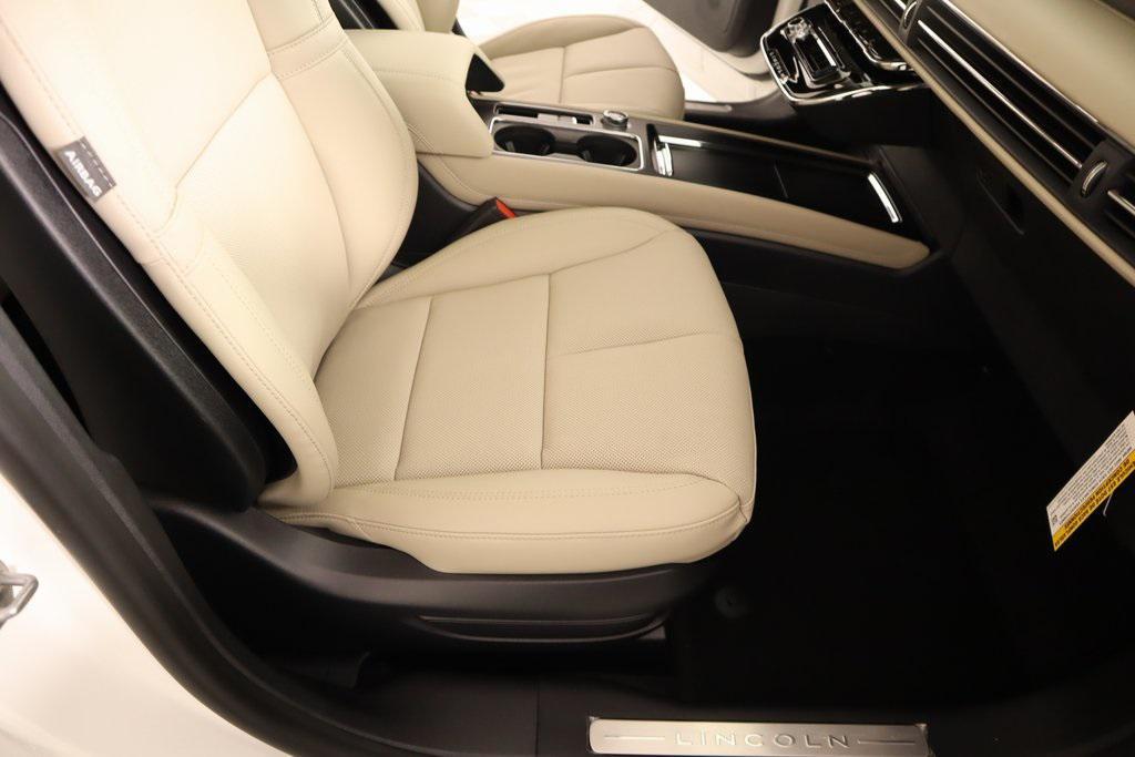 new 2025 Lincoln Corsair car, priced at $47,414