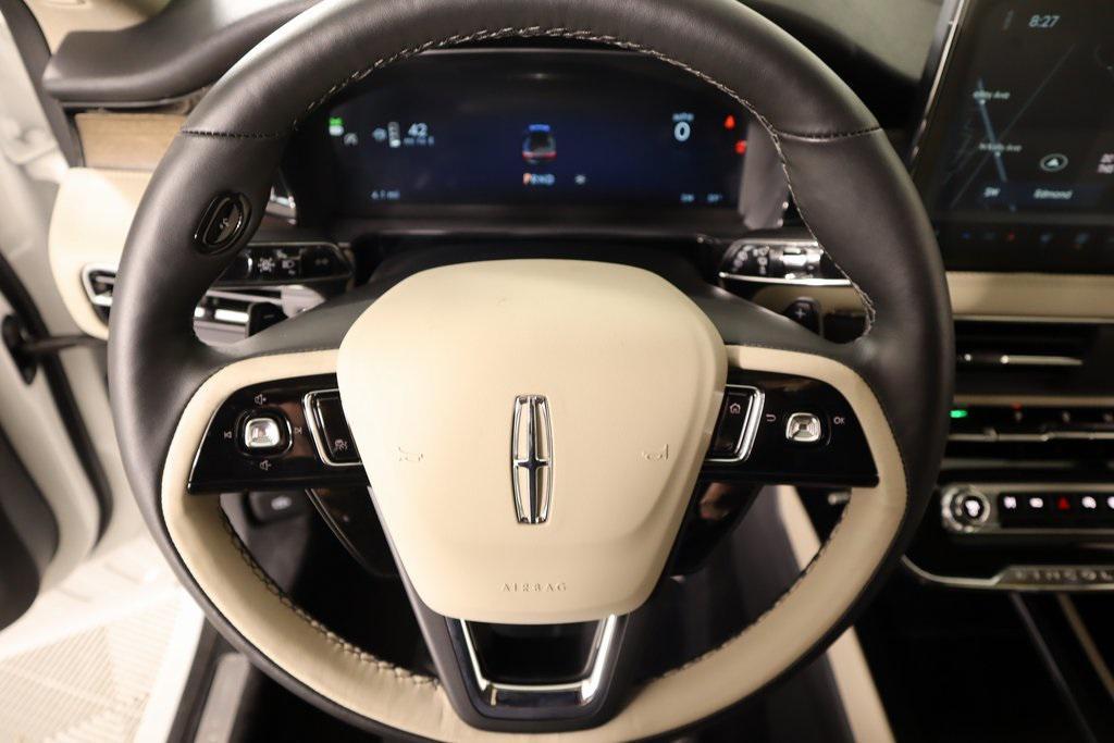 new 2025 Lincoln Corsair car, priced at $47,414