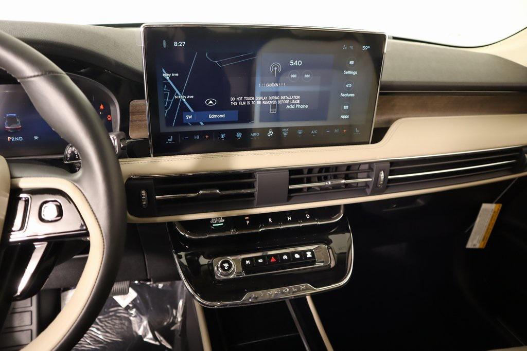 new 2025 Lincoln Corsair car, priced at $47,414