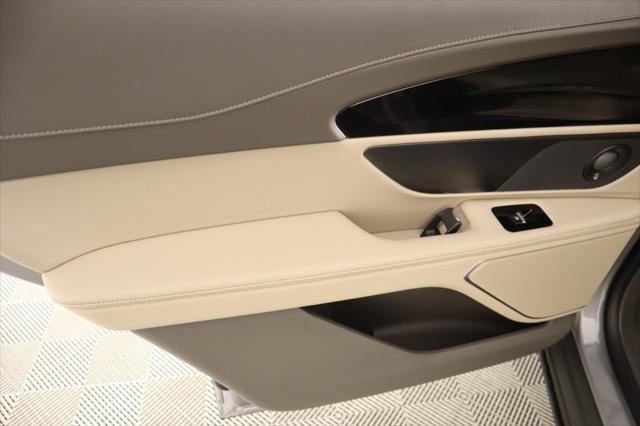 new 2025 Lincoln Nautilus car, priced at $56,285