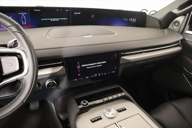 new 2025 Lincoln Navigator car, priced at $104,448
