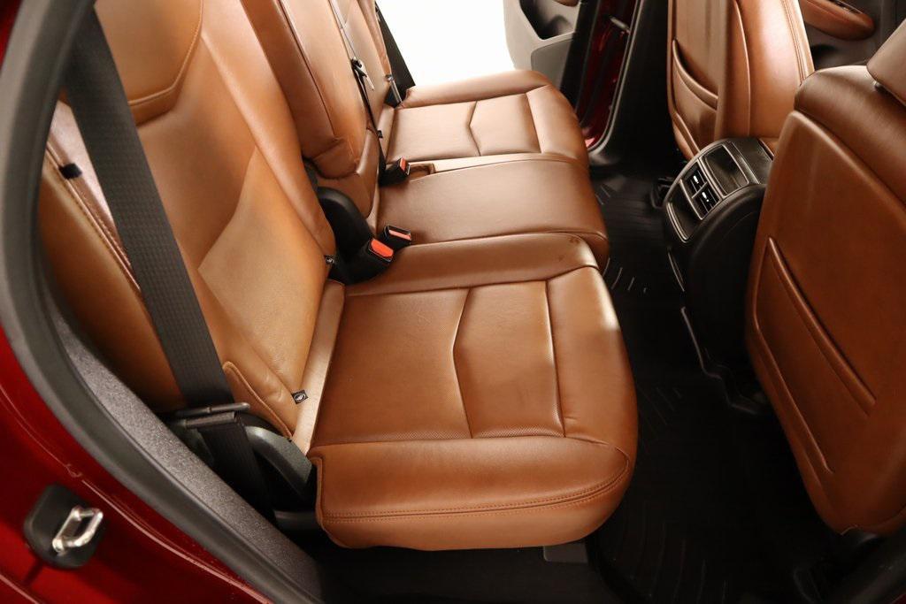 used 2019 Cadillac XT5 car, priced at $22,459