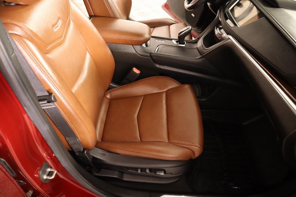 used 2019 Cadillac XT5 car, priced at $22,459