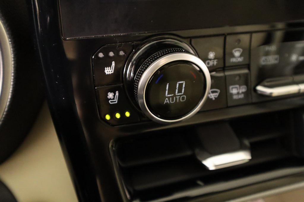 used 2023 Toyota Highlander Hybrid car, priced at $46,389