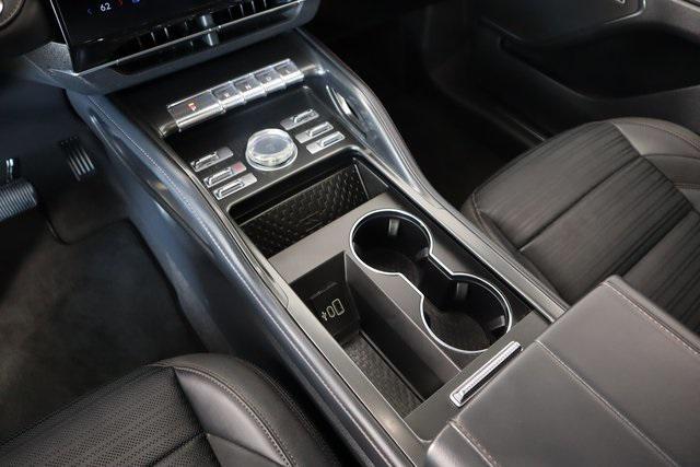 used 2024 Lincoln Nautilus car, priced at $51,555