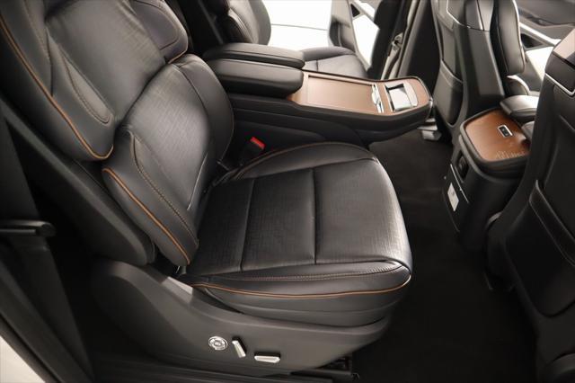new 2025 Lincoln Navigator car, priced at $122,405